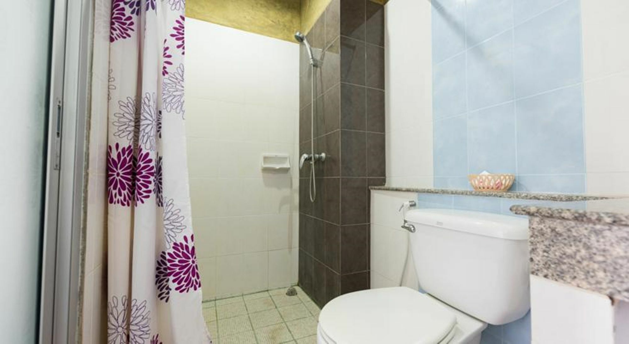 Simply Hotel شاطئ كاتا المظهر الخارجي الصورة